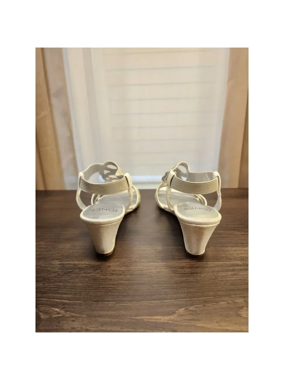 Jones New York Denise Embellished Rhinestones Wedge Sandals 9.5 M Gray Silver